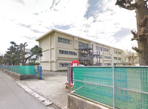 茅ヶ崎市立浜須賀小学校の画像