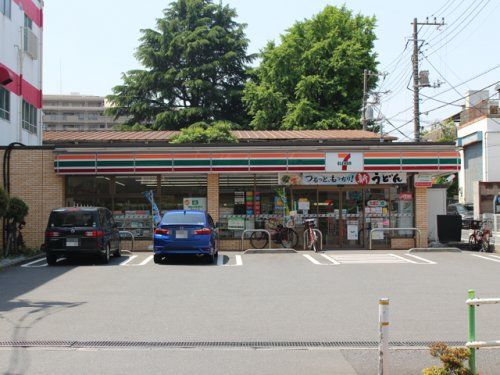 セブンイレブン 板橋前野町3丁目店の画像