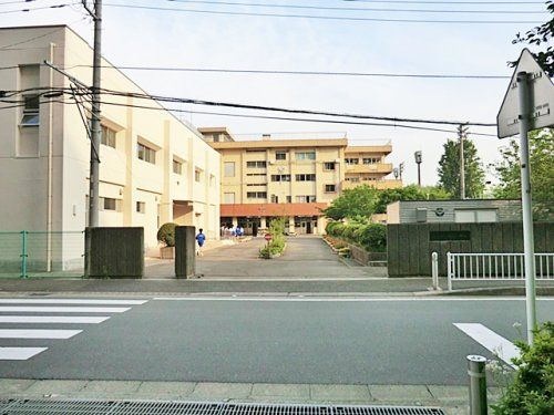 座間市立相模中学校の画像