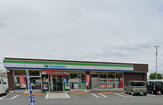 ファミリーマート 小金原二丁目店の画像