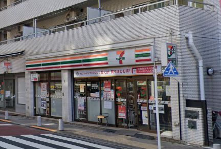 セブンイレブン 日暮里駅北店の画像