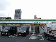 ファミリーマート さいたま辻八丁目店の画像