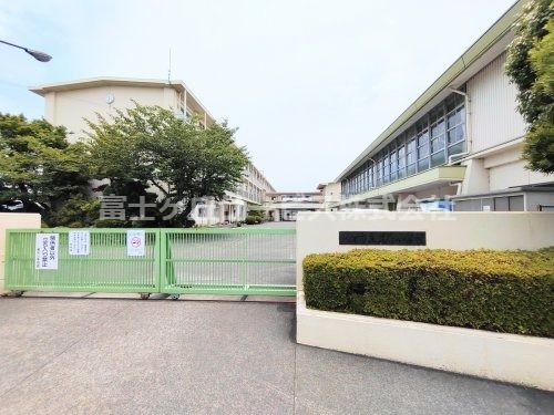 焼津市立黒石小学校の画像