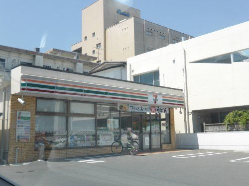 セブンイレブン　湯田温泉３丁目店の画像