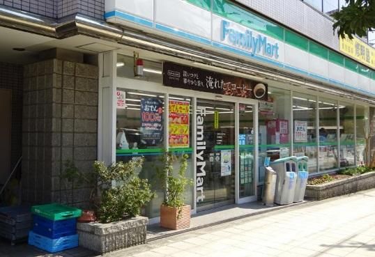 ファミリーマート 北河堀店の画像