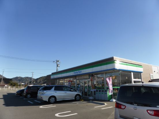 ファミリーマート　大内矢田店の画像