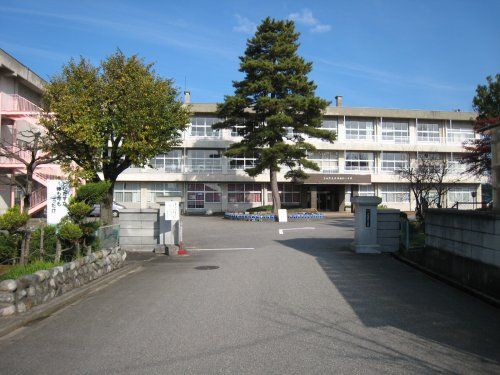 富山市立水橋西部小学校の画像