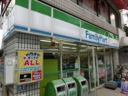 ファミリーマート 新井薬師店の画像