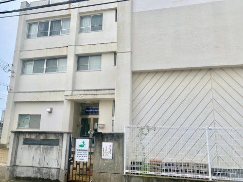 岸和田市立 箕土路青少年会館の画像