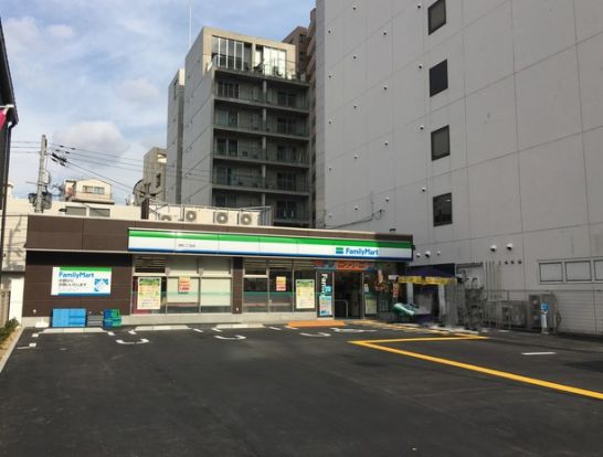 ファミリーマート 新町二丁目店の画像