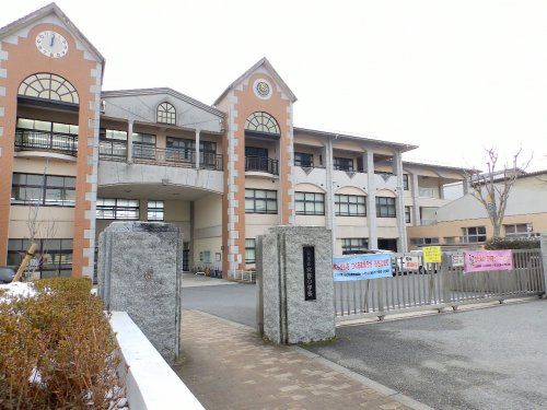 山口市立宮野小学校の画像