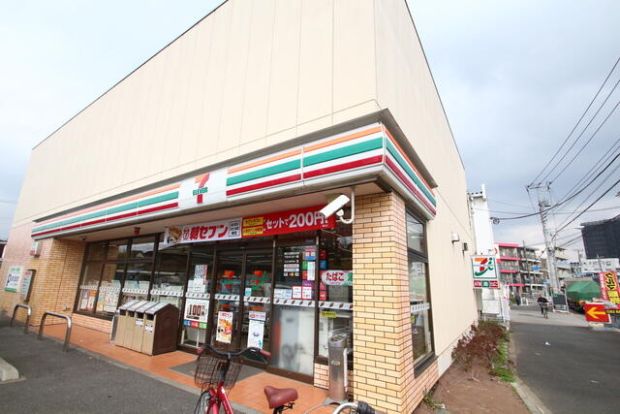 セブンイレブン 葛飾東金町4丁目店の画像