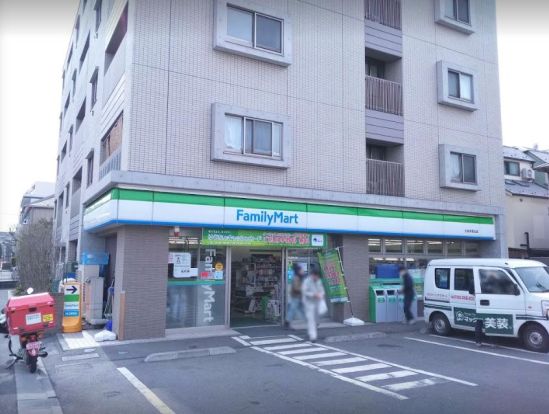 ファミリーマート 大田中馬込店の画像