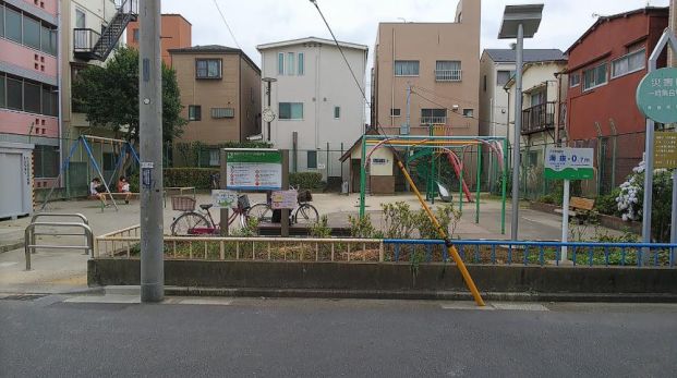 かつら児童遊園の画像