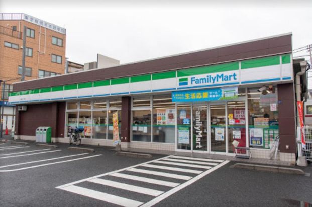ファミリーマート 上板橋三丁目店の画像