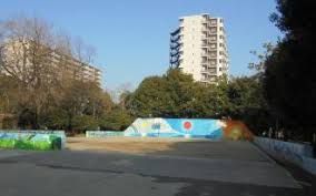 夏の雲公園の画像