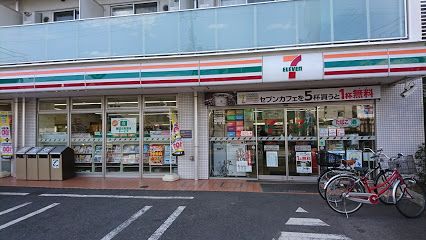 セブンイレブン 板橋東新町1丁目店の画像