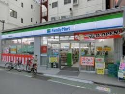 ファミリーマート 中野郵便局西店の画像