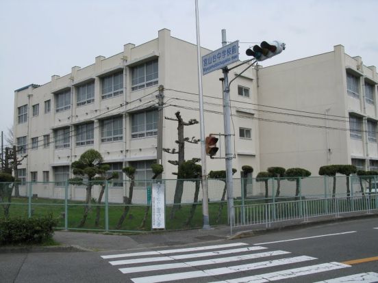 宮山台中学校の画像