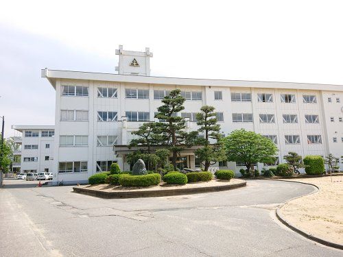 富山市立新庄中学校の画像