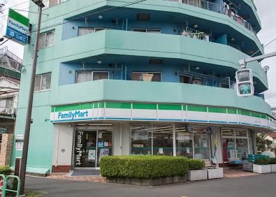 ファミリーマート K2潮見一丁目店の画像