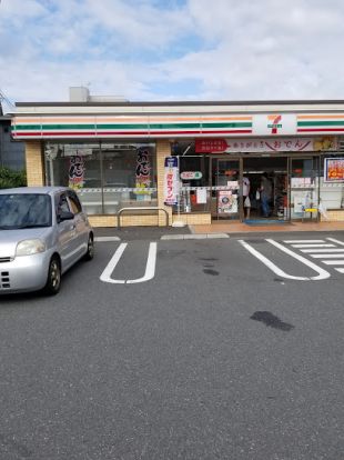 セブンイレブン 市川二俣1丁目店の画像