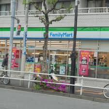 ファミリーマート 小滝橋通り店の画像