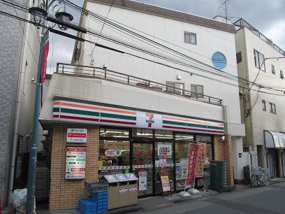 セブンイレブン 板橋大和町店の画像