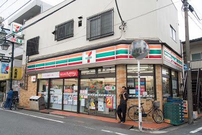 セブンイレブン 長崎店の画像