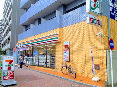 セブンイレブン 練馬3丁目店の画像