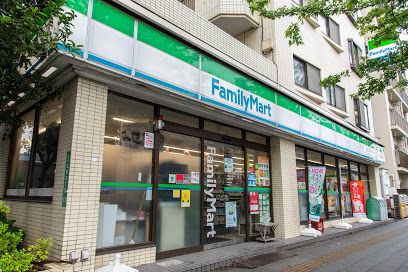 ファミリーマート 練馬北町店の画像