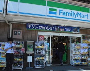 ファミリーマートの画像