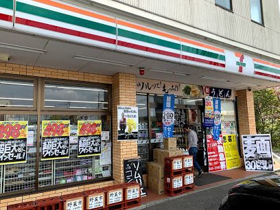 セブンイレブン 松戸小山店の画像