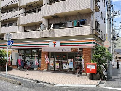 セブンイレブン 川口芝新町店の画像