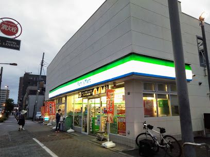 ファミリーマート 西池袋四丁目店の画像