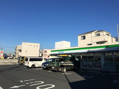 ファミリーマート 戸田本町一丁目店の画像