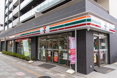 セブンイレブン 扇大橋駅前店の画像