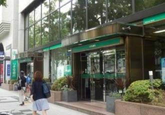 りそな銀行　御堂筋支店の画像