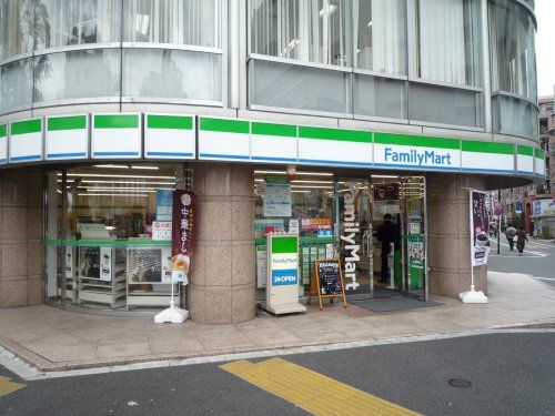 ファミリーマート 渋谷富ヶ谷一丁目店の画像
