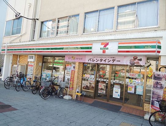 セブンイレブン 大阪市岡1丁目店の画像