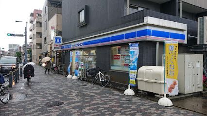 ローソン・スリーエフ 荒川五丁目店の画像