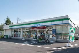 ファミリーマート 足立西竹の塚一丁目店の画像