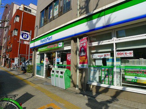 ファミリーマート 入谷二丁目店の画像