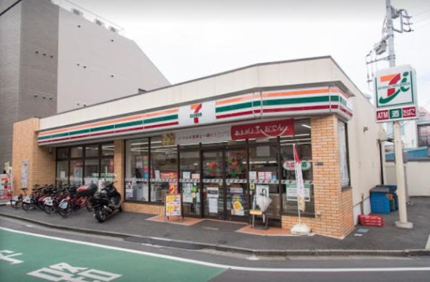 セブンイレブン 高田馬場3丁目中央店の画像