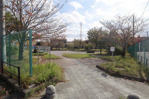 浜野駅東口公園の画像