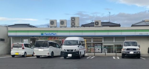 ファミリーマート 鹿児島北インター前店の画像