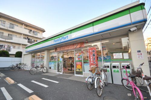 ファミリーマート 板橋高島平七丁目店の画像