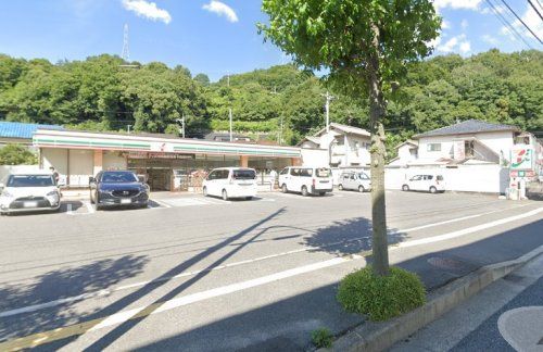 セブン-イレブン 広島安東店の画像