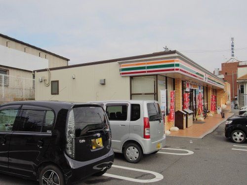 セブン-イレブン 広島長楽寺店の画像