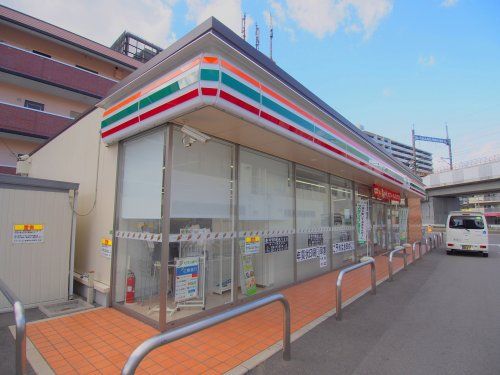 セブンイレブン 安芸府中浜田店の画像